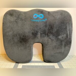 Everlasting Comfort Seat Cushion Pillow Coccyx Orthopedic Tailbone Pain Relief
